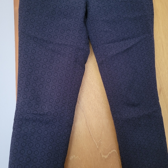 Navy cropped pants, Black prints - Picture 5 of 5